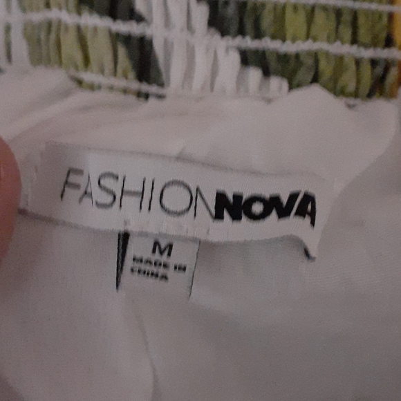 Tropical wide leg pants by Fashion Nova - Picture 7 of 8